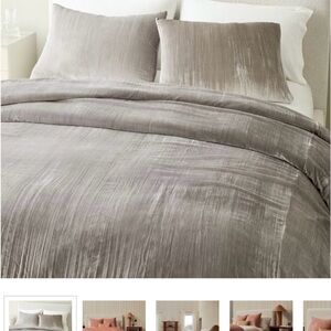 West Elm Crinkle Velvet Duvet Cover and 5 shams. King. Excellent used condition.